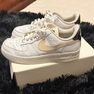 Nike Kids White and Black Sneakers